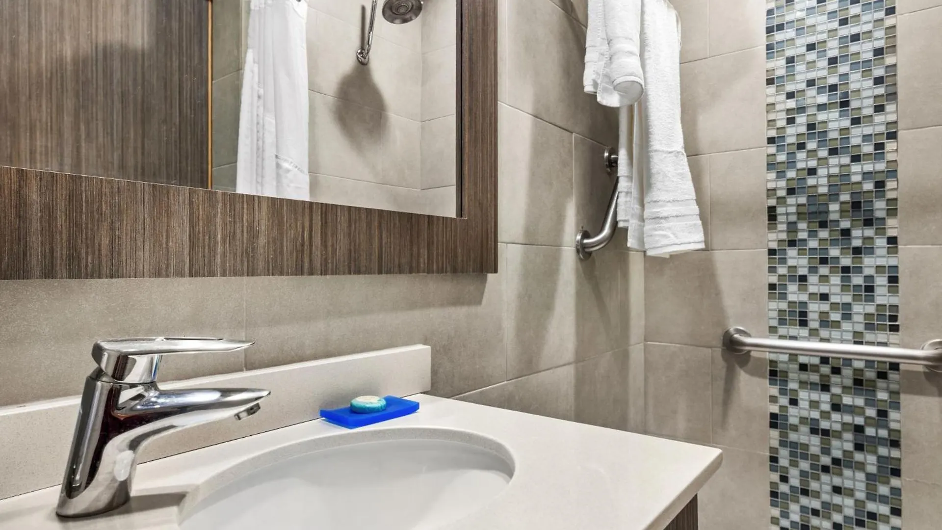 Resort Holiday Inn Express San Juan Condado By Ihg
