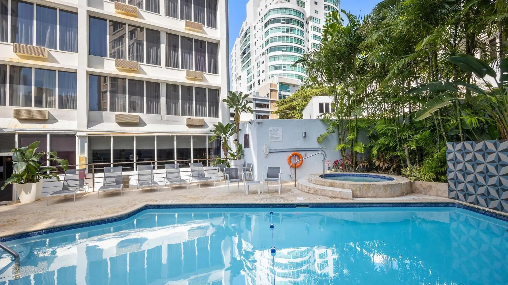 Holiday Inn Express San Juan Condado By Ihg Resort