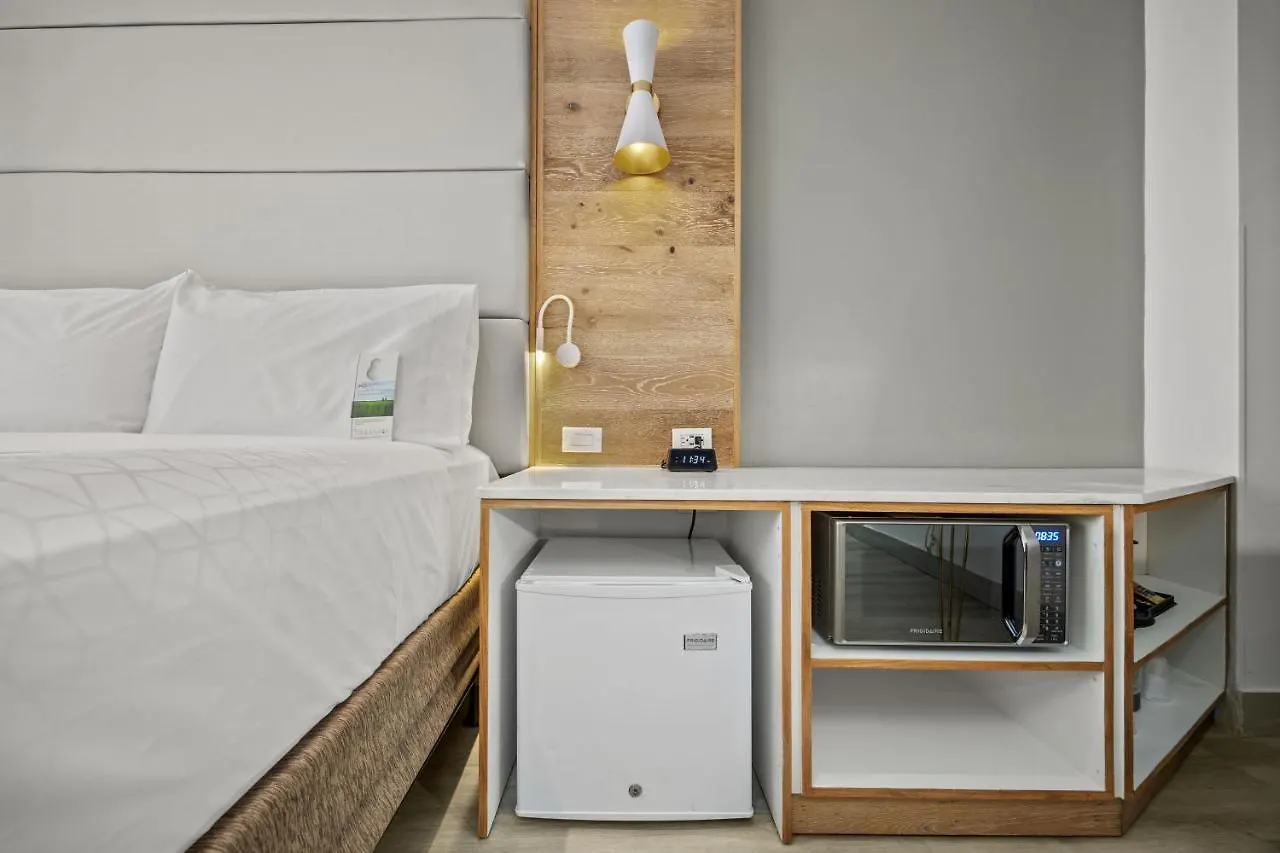 Holiday Inn Express San Juan Condado By Ihg 3*,  Puerto Rico